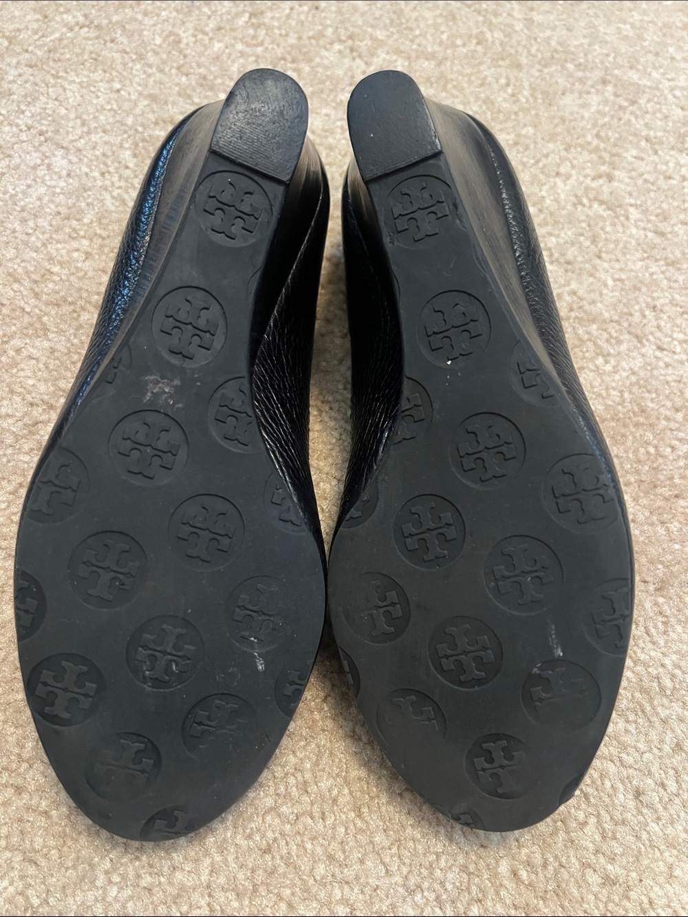 Tory Burch Black Leather 7 1/2 - Picture 6 of 10